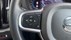 Volvo XC60 2.0 B5P Core 5dr AWD Geartronic Petrol Estate